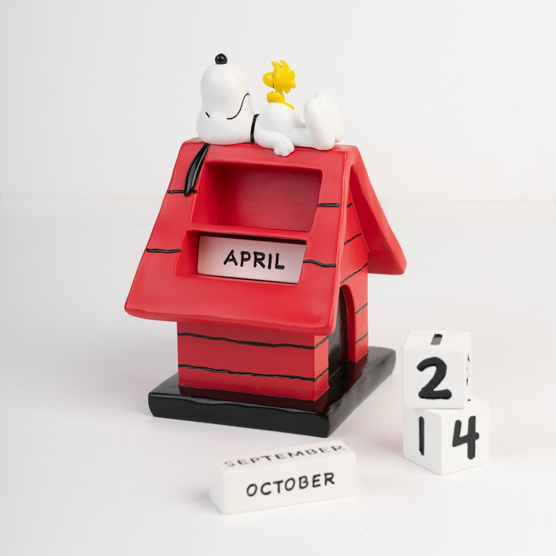 Snoopy Doghouse 3D Perpetual Calendar alternate view