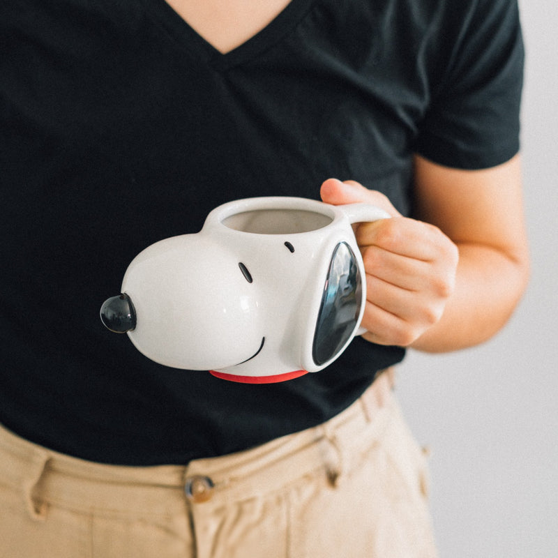 Snoopy Head 3D Mug design detail