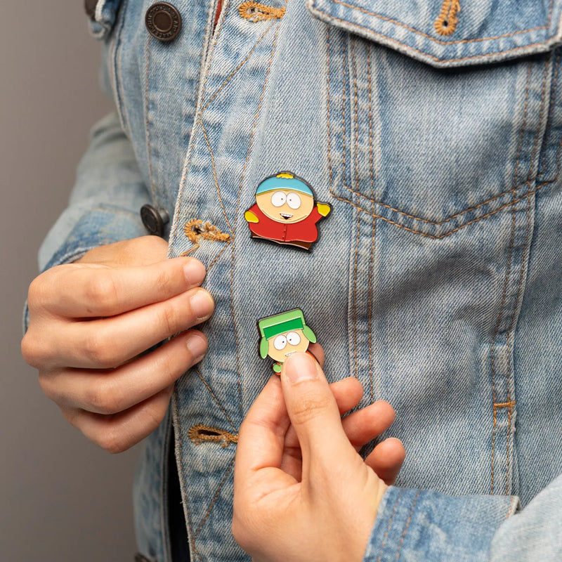 South Park Set of 4 Enamel Pin Badges 5 x 5 cm design detail
