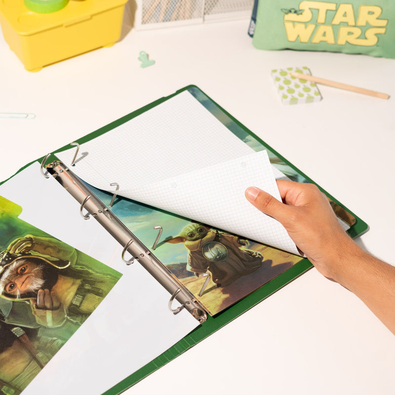 Star Wars The Mandalorian and Grogu 4-Ring Binder close up detail