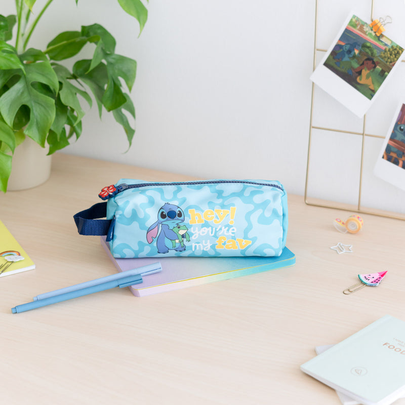 Stitch Tropical Rectangular Case close up detail