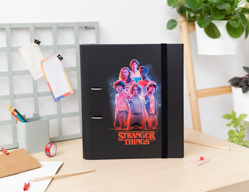 Stranger Things Premium 2-Ring Folder close up detail