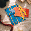 DC Comics Superman Wrapping Paper Set With Ribbon side angle