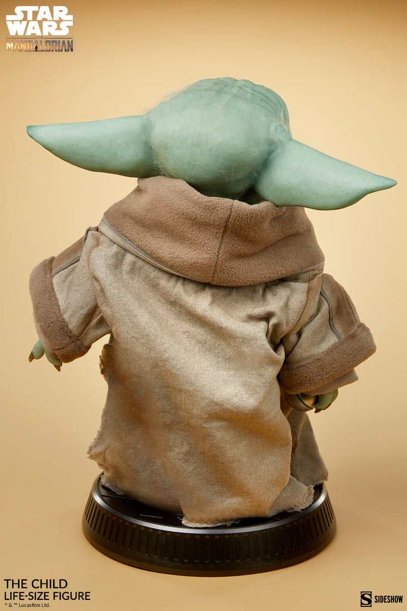 Sideshow The Mandalorian The Child (Grogu) 1:1 Scale Life-Size Figure
