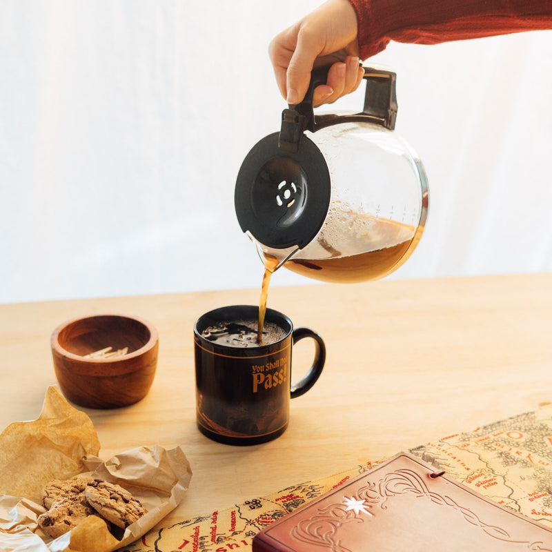 The Lord of the Rings Thermo-Colour Heat Change Mug 350ml design detail