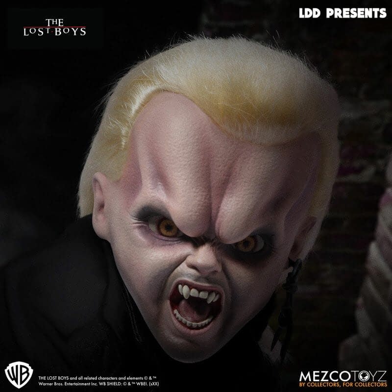 Living Dead Dolls: Lost Boys David, rear view
