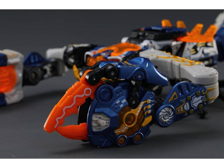 Beastbox BB-60 Hurrican (Scorpion) 1/4 Scale Cube Transforming Action Figure