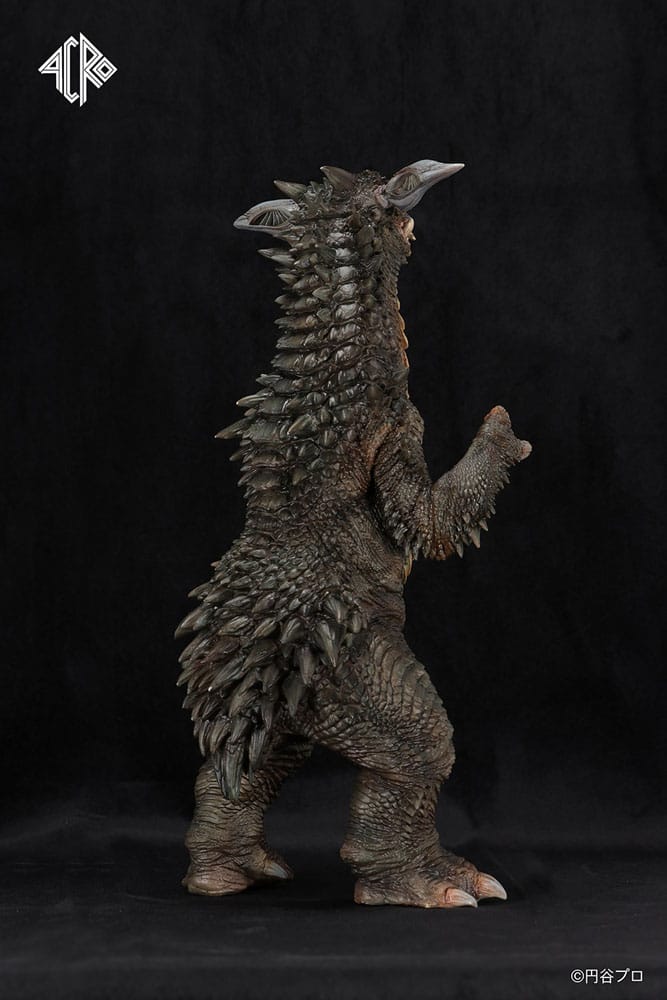 ACRO Gyango Ultraman Kaiju Remix Series Vinyl Figure 30 cm