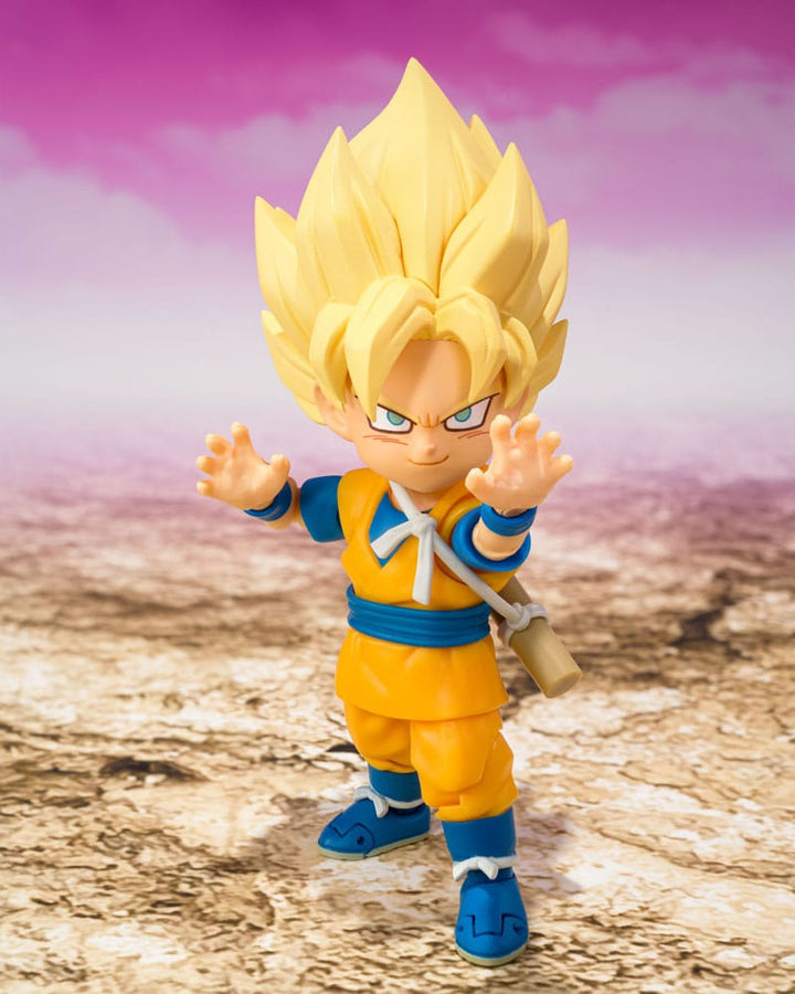 S.H.Figuarts Dragon Ball Z Super Saiyan Son Goku Daima 3.1" Scale Mini Action Figure