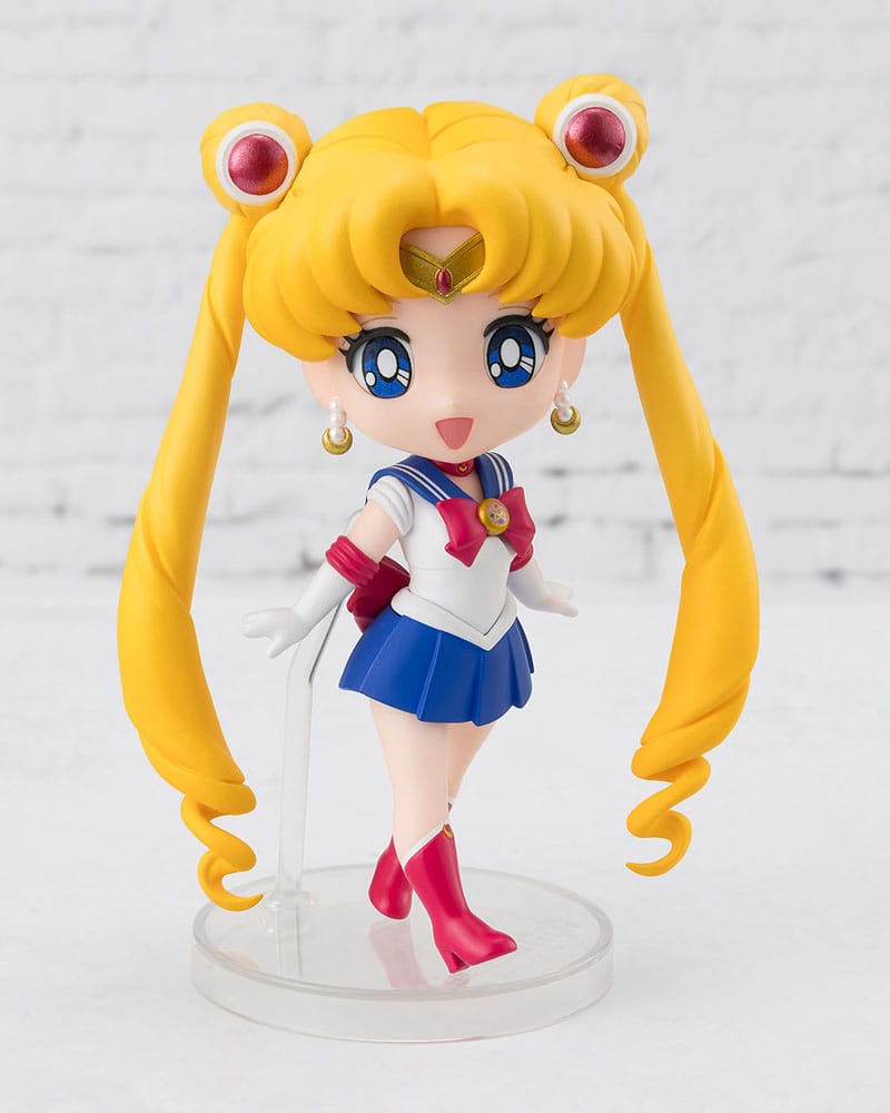 Figuarts Mini Sailor Moon Crystal Star Compact Edition Pretty Guardian Sailor Moon R Action Figure 9 cm