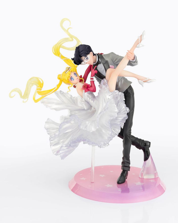 FiguartsZERO Chouette Sailor Moon Usagi and Tuxedo Mask Moonlight Glow Edition 9.5" PVC Statue