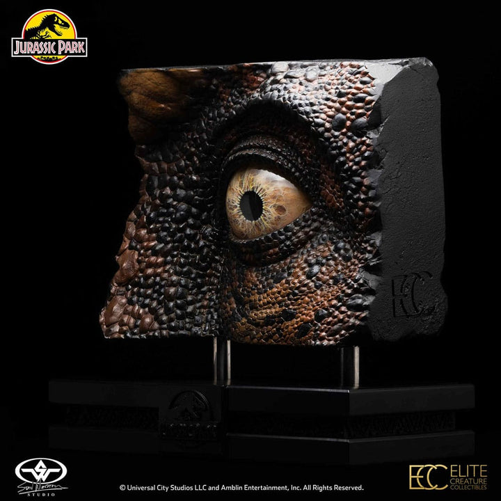 Elite Creature Collectibles T-Rex Eye Replica Jurassic Park Screen-Used Prop Reproduction 32 cm