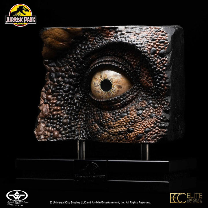 Elite Creature Collectibles T-Rex Eye Replica Jurassic Park Screen-Used Prop Reproduction 32 cm