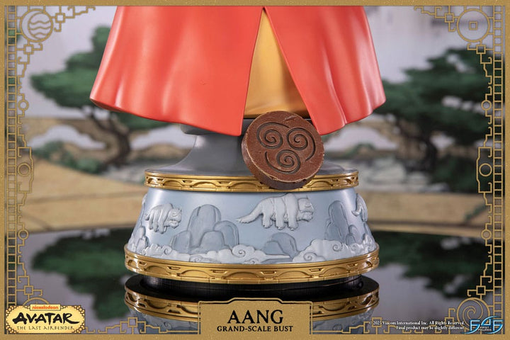 Avatar The Last Airbender Aang Collector's Edition PVC Statue 34 cm