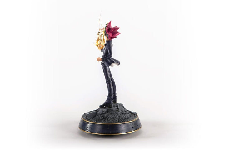 Yami Yugi Yu Gi Oh Statue 31 cm