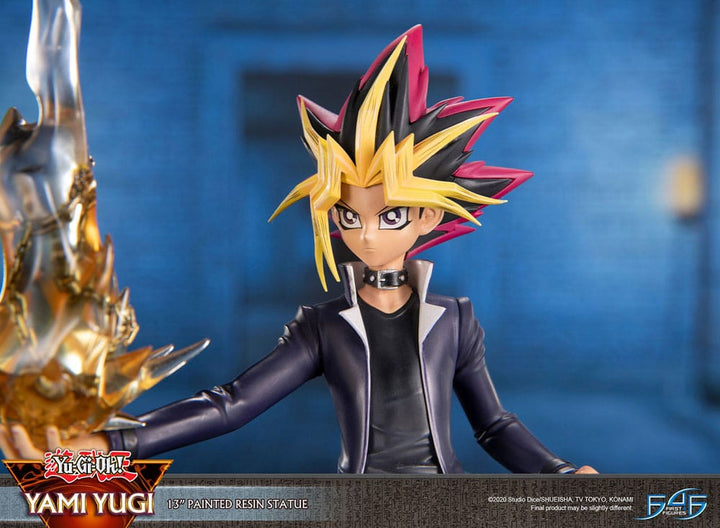 Yami Yugi Yu Gi Oh Statue 31 cm