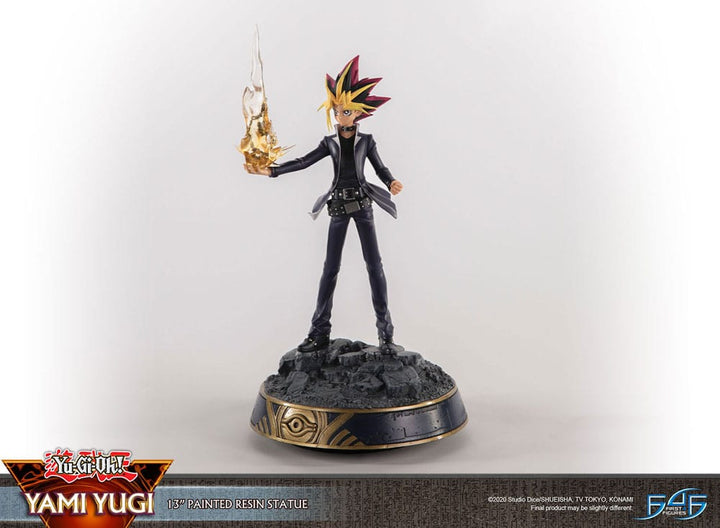 Yami Yugi Yu Gi Oh Statue 31 cm