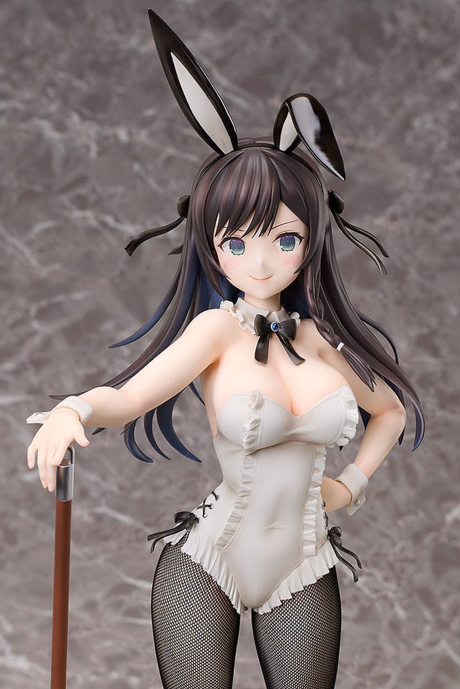 I May Be a Guild Receptionist Alina Clover PVC Statue Bunny Ver. 1/4 44 cm