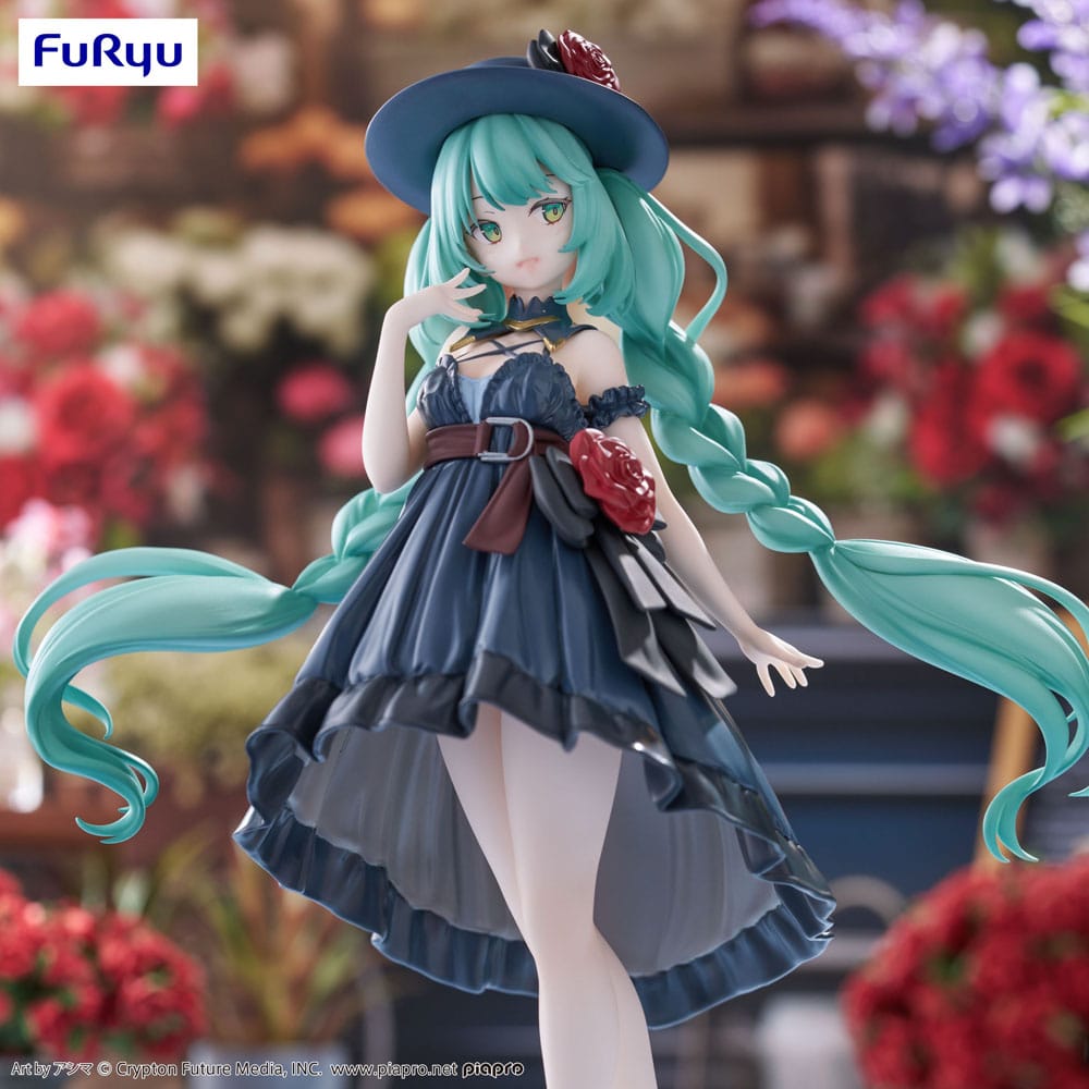Hatsune Miku Trio Try iT Outing Dress PVC Statue