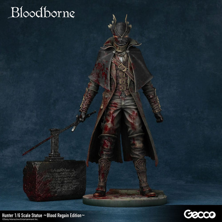 Bloodborne The Old Hunters Hunter PVC Statue 1/6 Scale Blood Regain Edition 32 cm