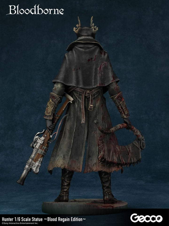 Bloodborne The Old Hunters Hunter PVC Statue 1/6 Scale Blood Regain Edition 32 cm