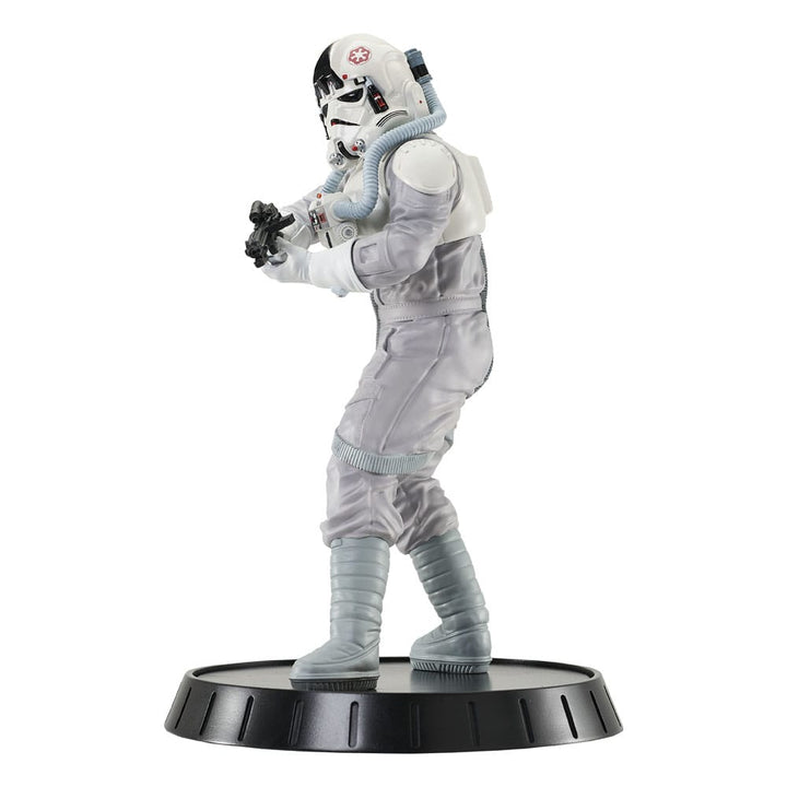 Star Wars The Empire Strikes Back Milestones AT-AT Pilot 1/6 Scale Limited Edition Statue