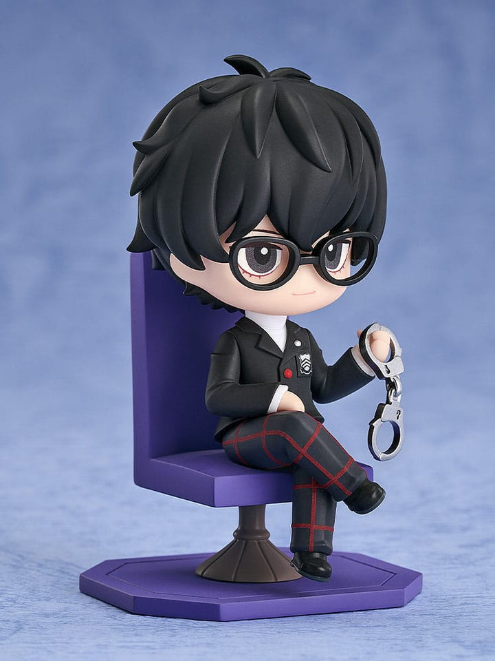 Persona 5 Royal Protagonist Qset PVC Statue 8 cm Re-run
