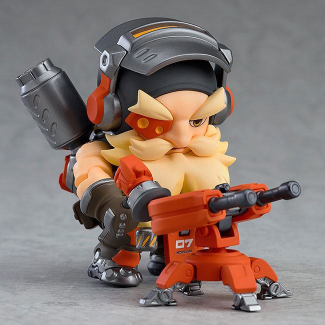 Good Smile - Overwatch Nendoroid Torbjrn: Classic Skin Edition, close-up detail