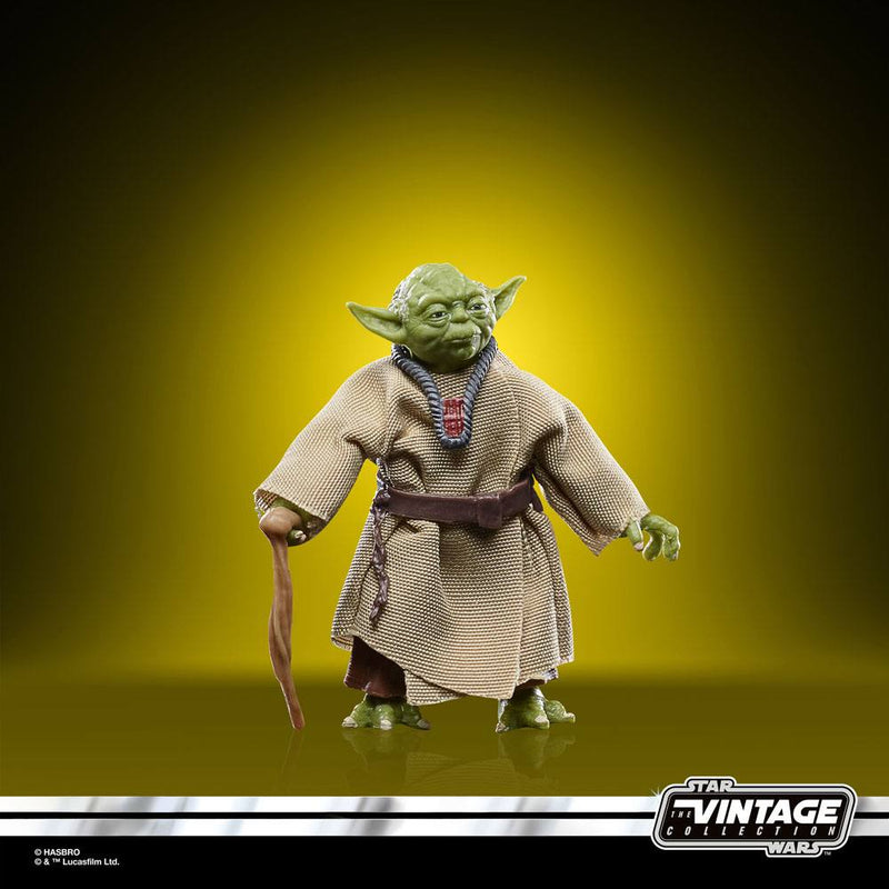 Star Wars Episode V Vintage Collection Action Figure Yoda (Dagobah), side angle