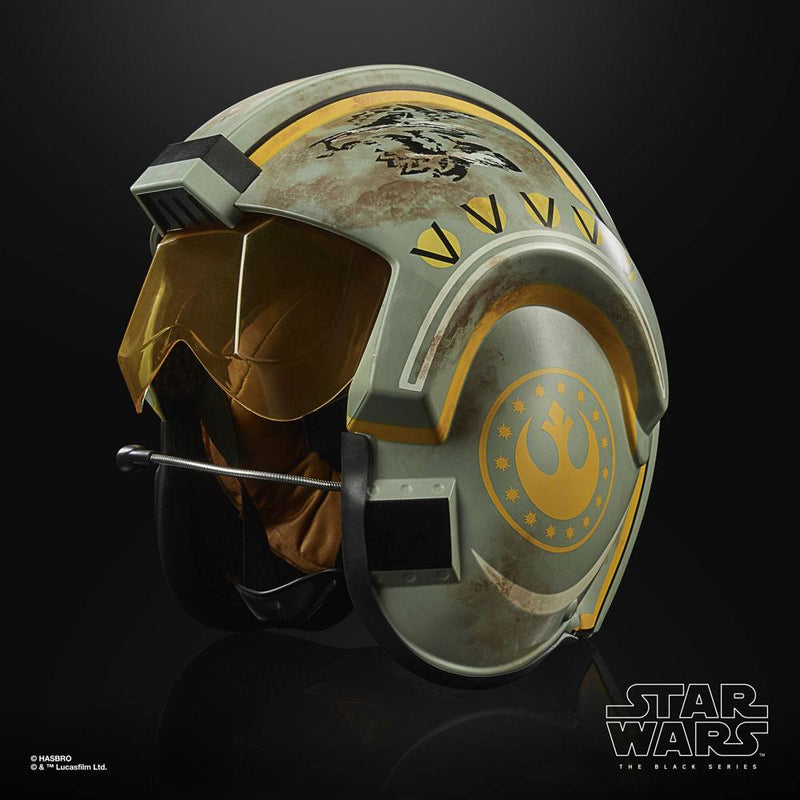 Hasbro Star Wars The Black Series Trapper Wolf Electronic Helmet, close-up detail