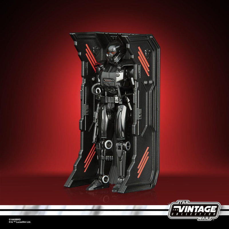 Star Wars The Vintage Collection Deluxe Dark Trooper, side angle