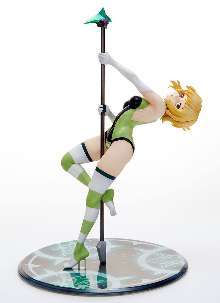 Senki Zesshou Symphogear Kirika Akatsuki Gear Inner PVC Statue 17 Scale 24 cm