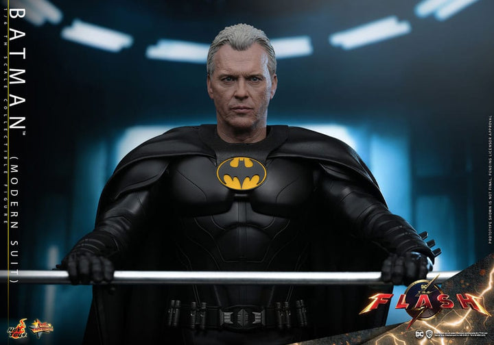 The Flash Movie Masterpiece Batman (Modern Suit) 1/6 Scale Action figure