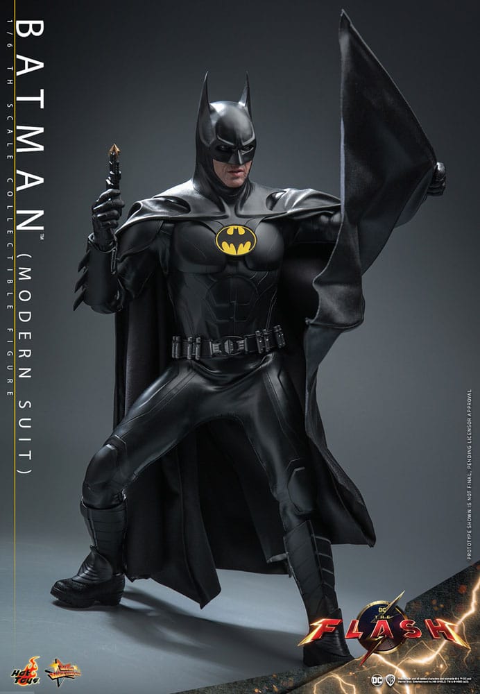 The Flash Movie Masterpiece Batman (Modern Suit) 1/6 Scale Action figure