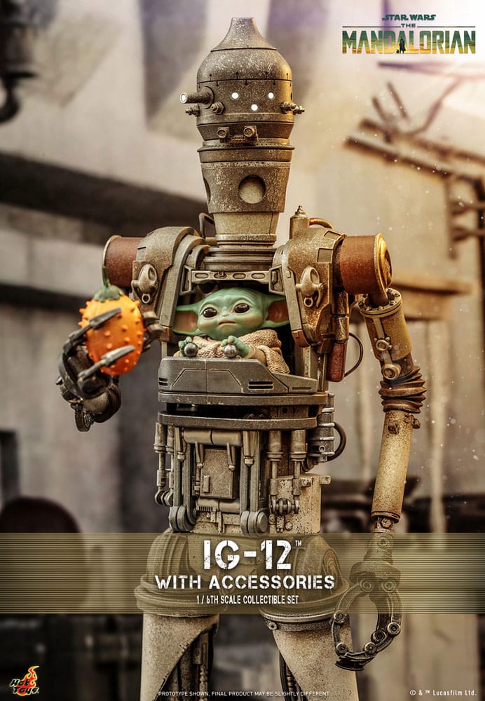 Hot Toys Star Wars The Mandalorian IG-12 With Accessories 1/6 Scale Figure