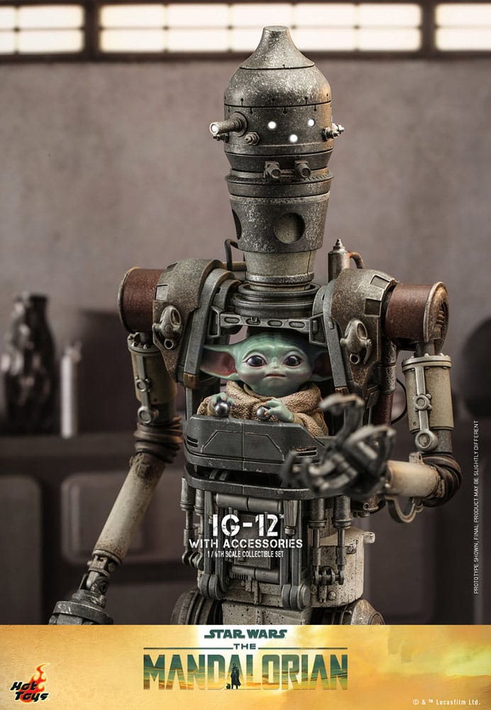Hot Toys Star Wars The Mandalorian IG-12 With Accessories 1/6 Scale Figure