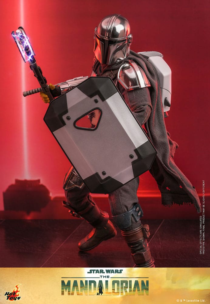 Hot Toys Star Wars The Mandalorian IG-12 With Accessories 1/6 Scale Figure