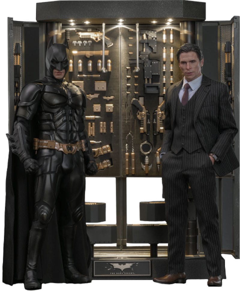 Hot Toys Batman Bruce Wayne The Dark Knight Movie Masterpiece Action Figure Diorama 1/6 Scale 30cm
