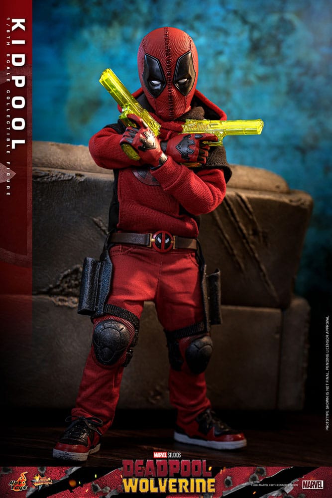 Kidpool Hot Toys 1/6