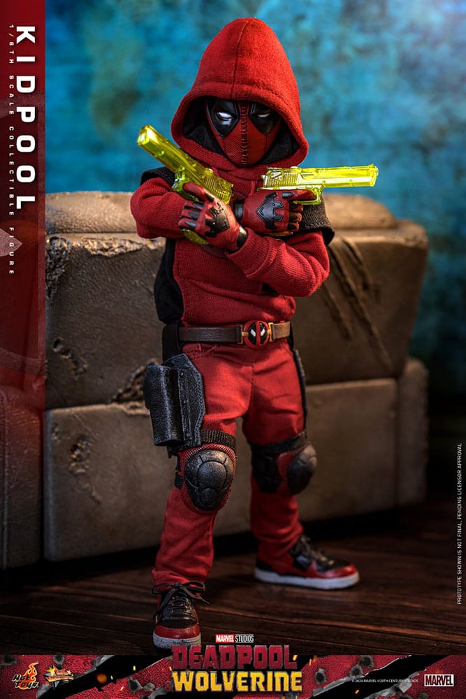 Kidpool Hot Toys 1/6