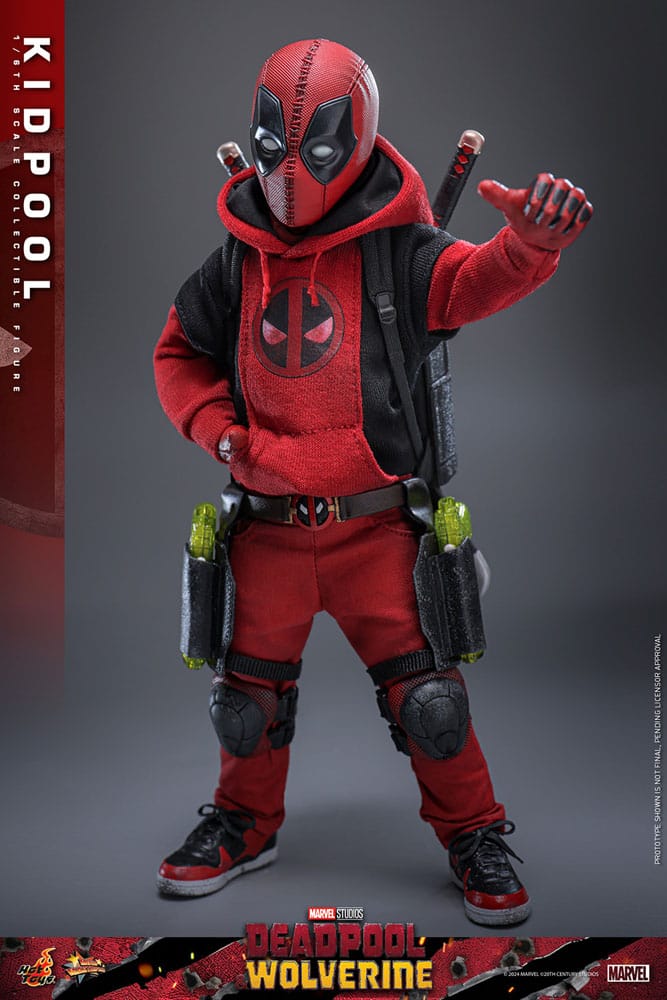 Kidpool Hot Toys 1/6