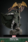 Doctor Doom Hot Toys 1/6