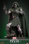 Doctor Doom Hot Toys 1/6