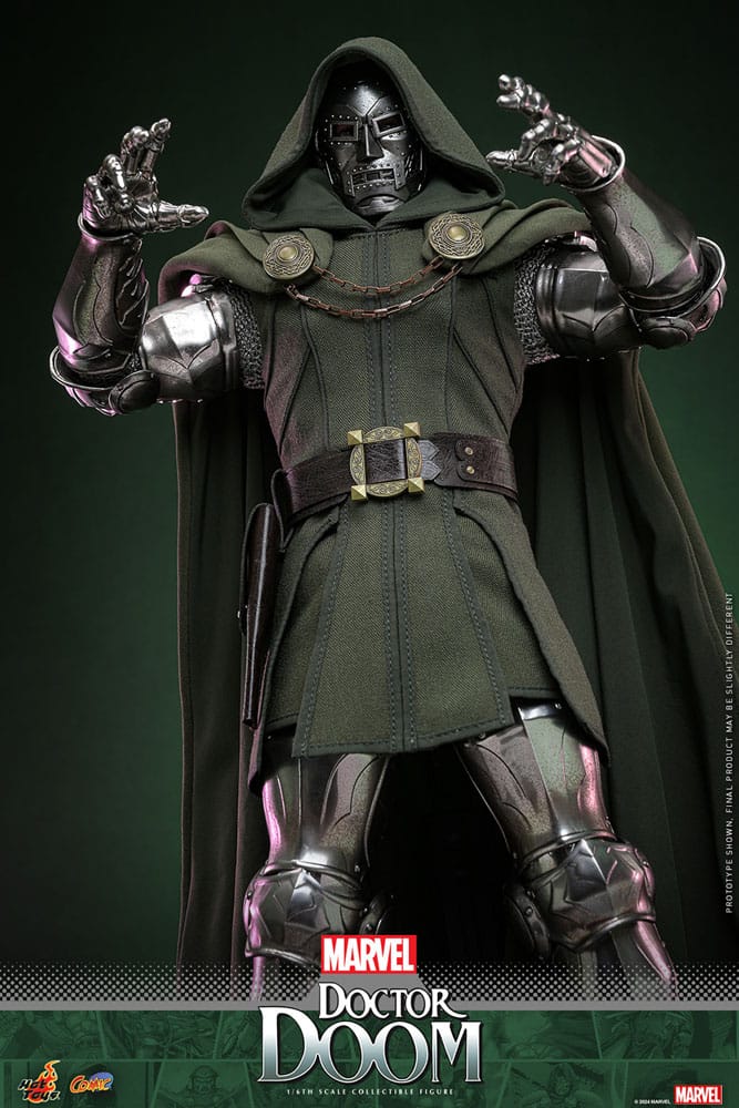 Doctor Doom Hot Toys 1/6