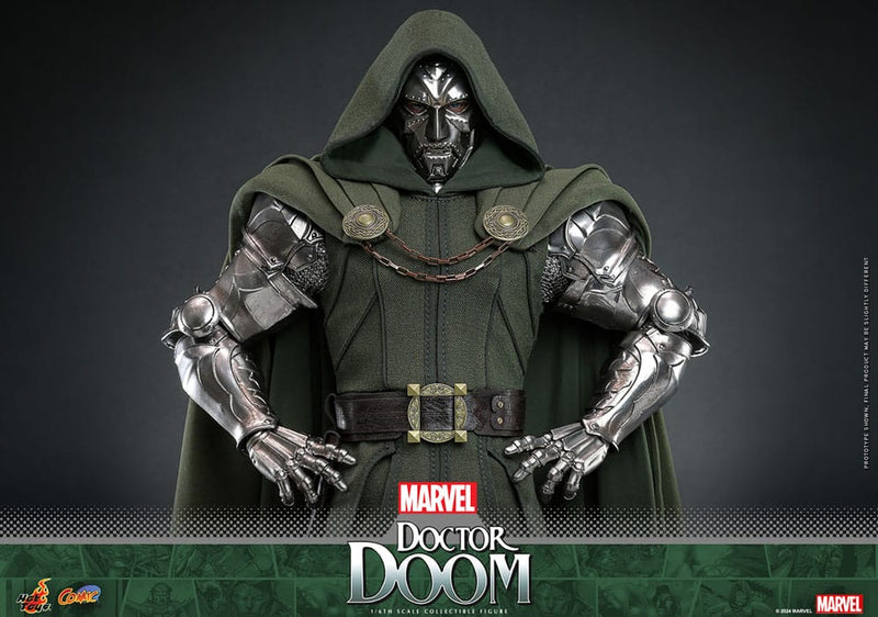 Doctor Doom Hot Toys 1/6