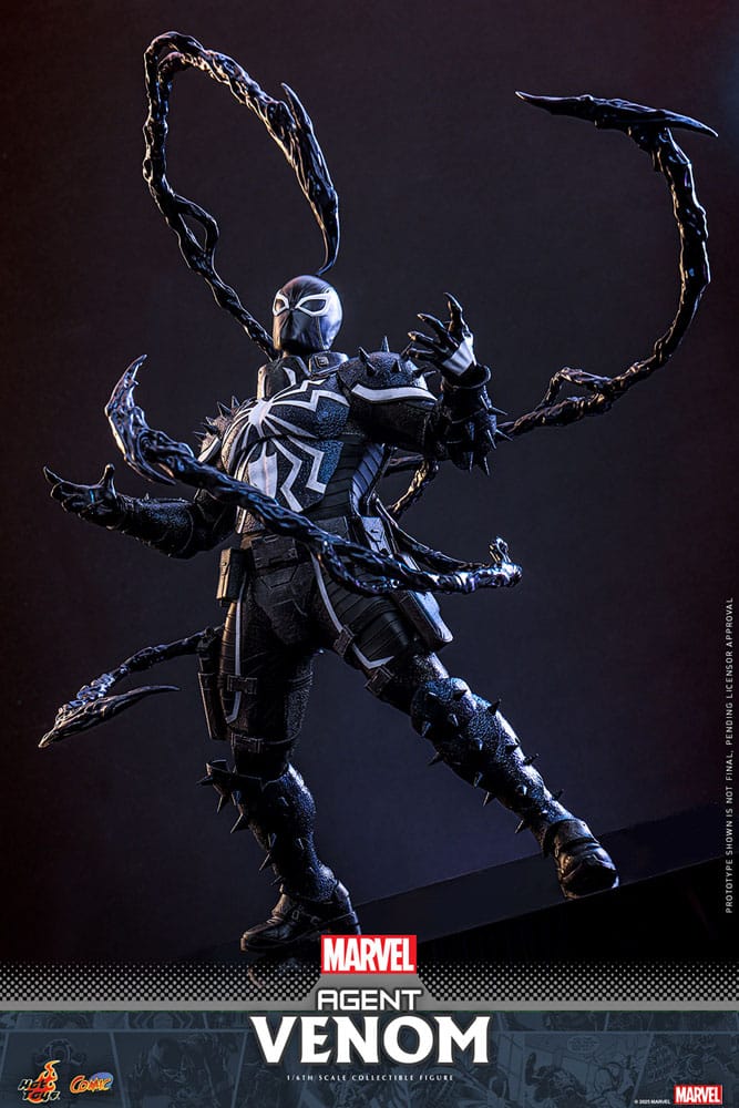 Hot Toys Marvel Comics Agent Venom 1/6th Scale Figure