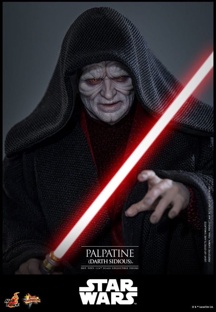 Hot Toys Star Wars Revenge of the Sith Palpatine (Darth Sidious) 1/6th Scale Figure