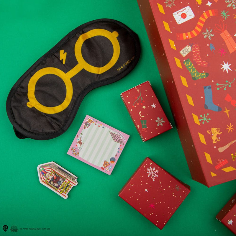 Official Wizarding World Harry Potter Deluxe Advent Calendar, close-up detail
