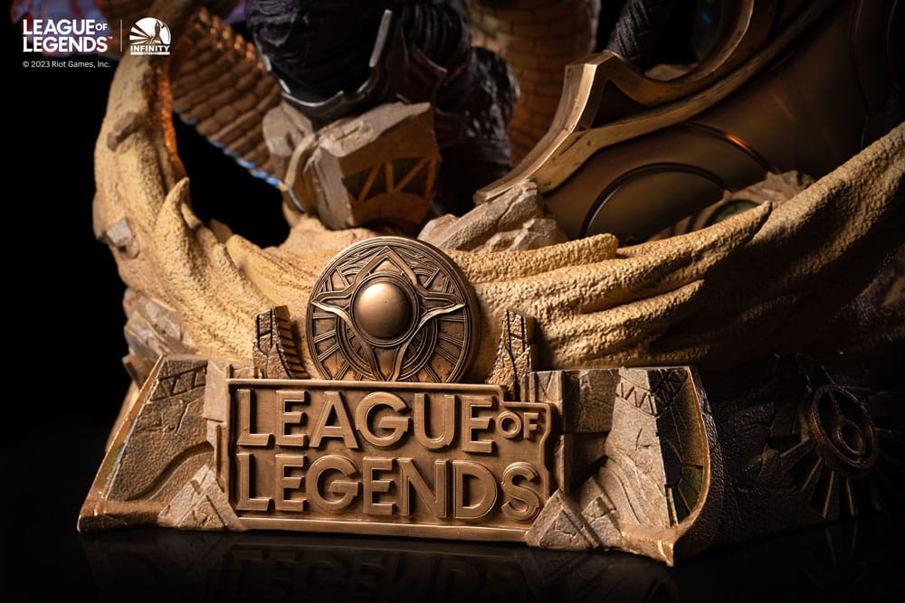 League of Legends Statue Renekton The Butcher Of The Sands 1/4 Scale Statue