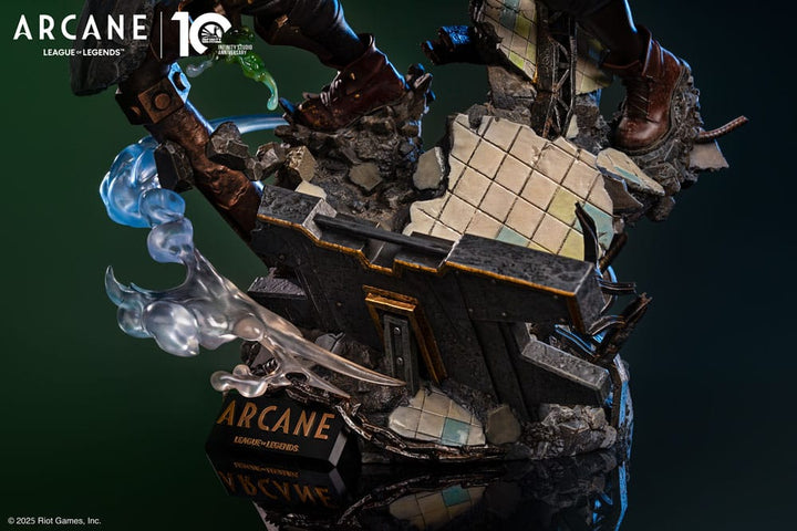 Arcane Vi 1/4 Scale Limited Edition Statue